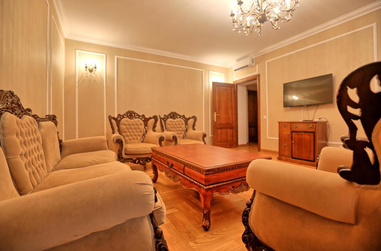 Ritsa Hotel Сухумі Екстер'єр фото