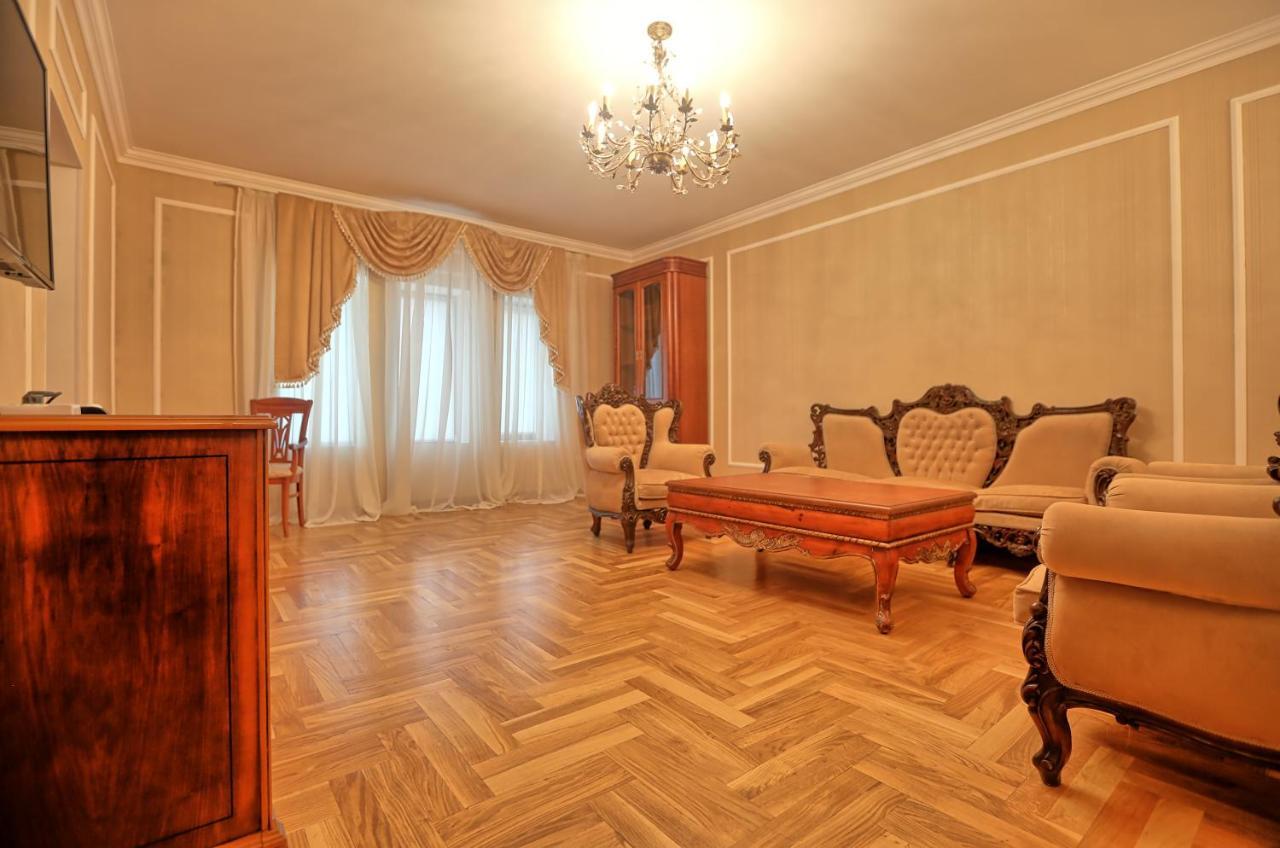 Ritsa Hotel Сухумі Екстер'єр фото