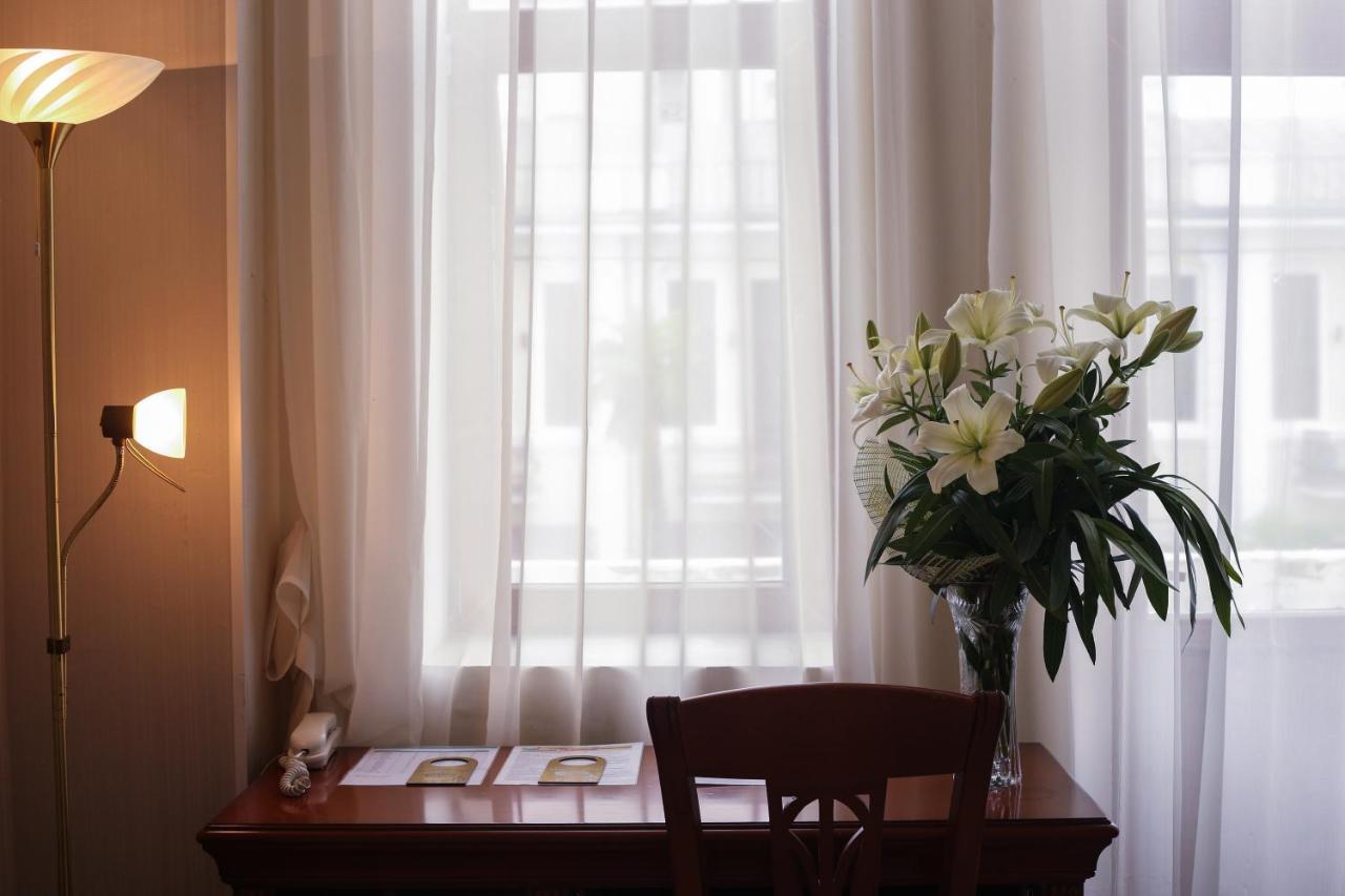 Ritsa Hotel Сухумі Екстер'єр фото